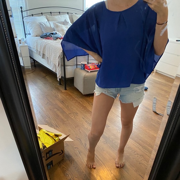 Blue blouse - Picture 2 of 3